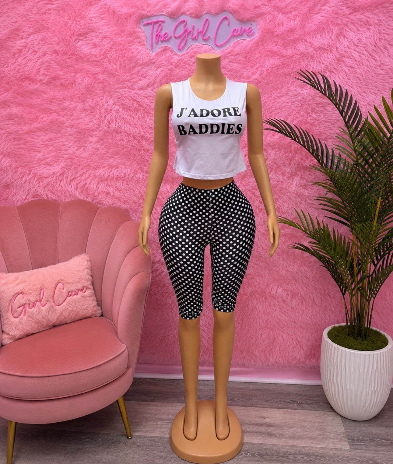 Adore Baddie Capri Set