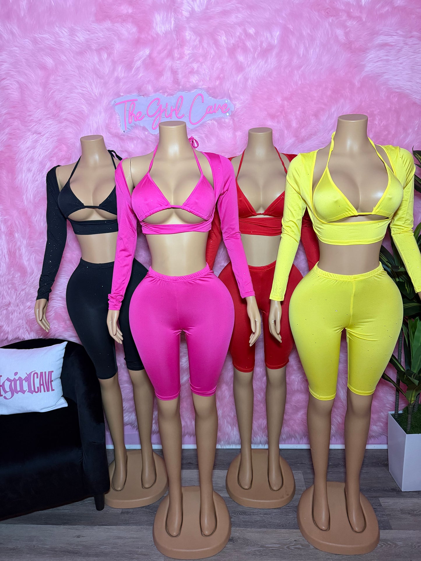 3 Piece Glitter Bra Capri Set