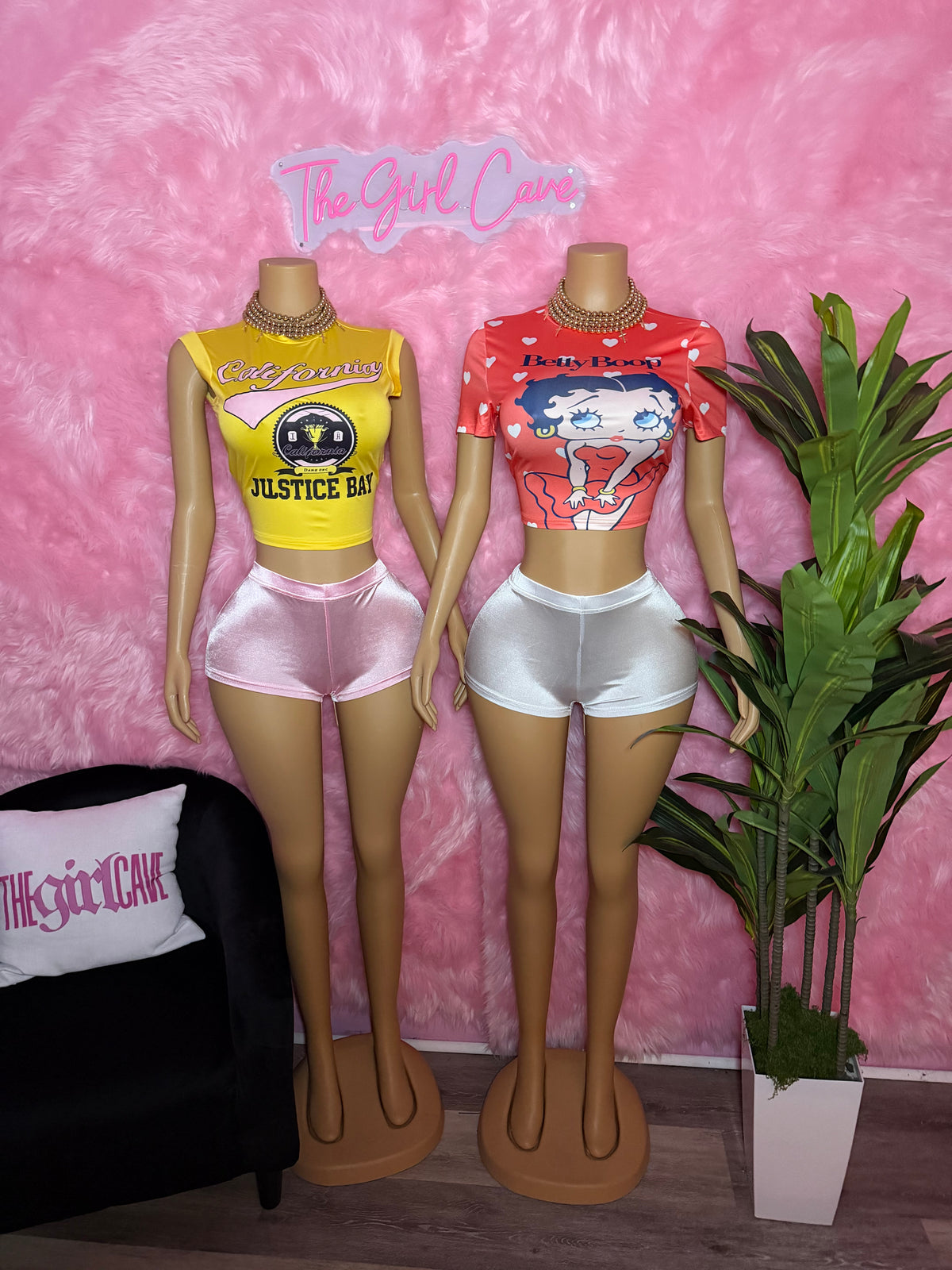 Graphic Short Sets