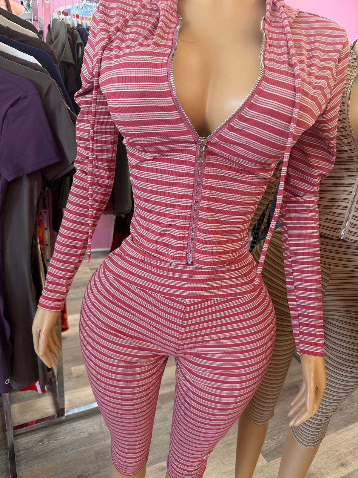 Stripe Capri Zipper Set