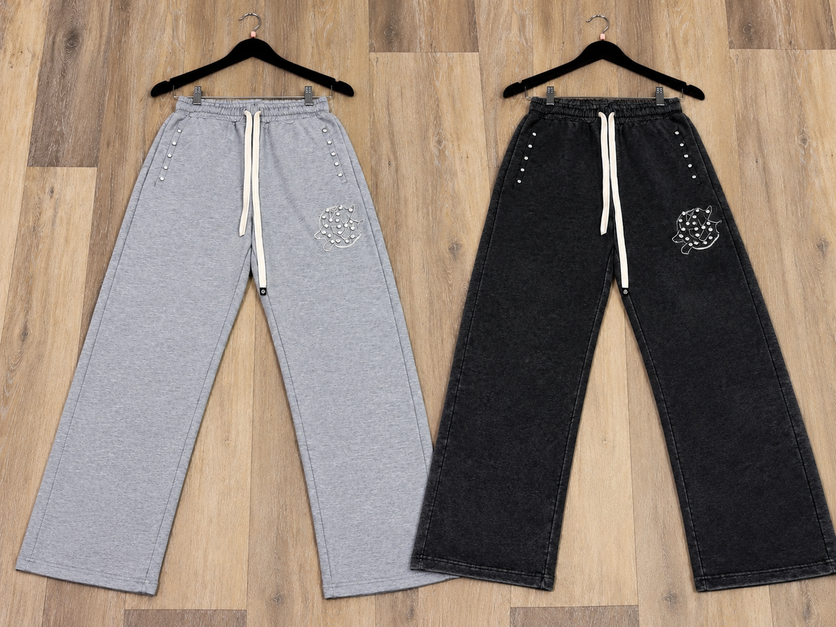 Studded G Sweatpants