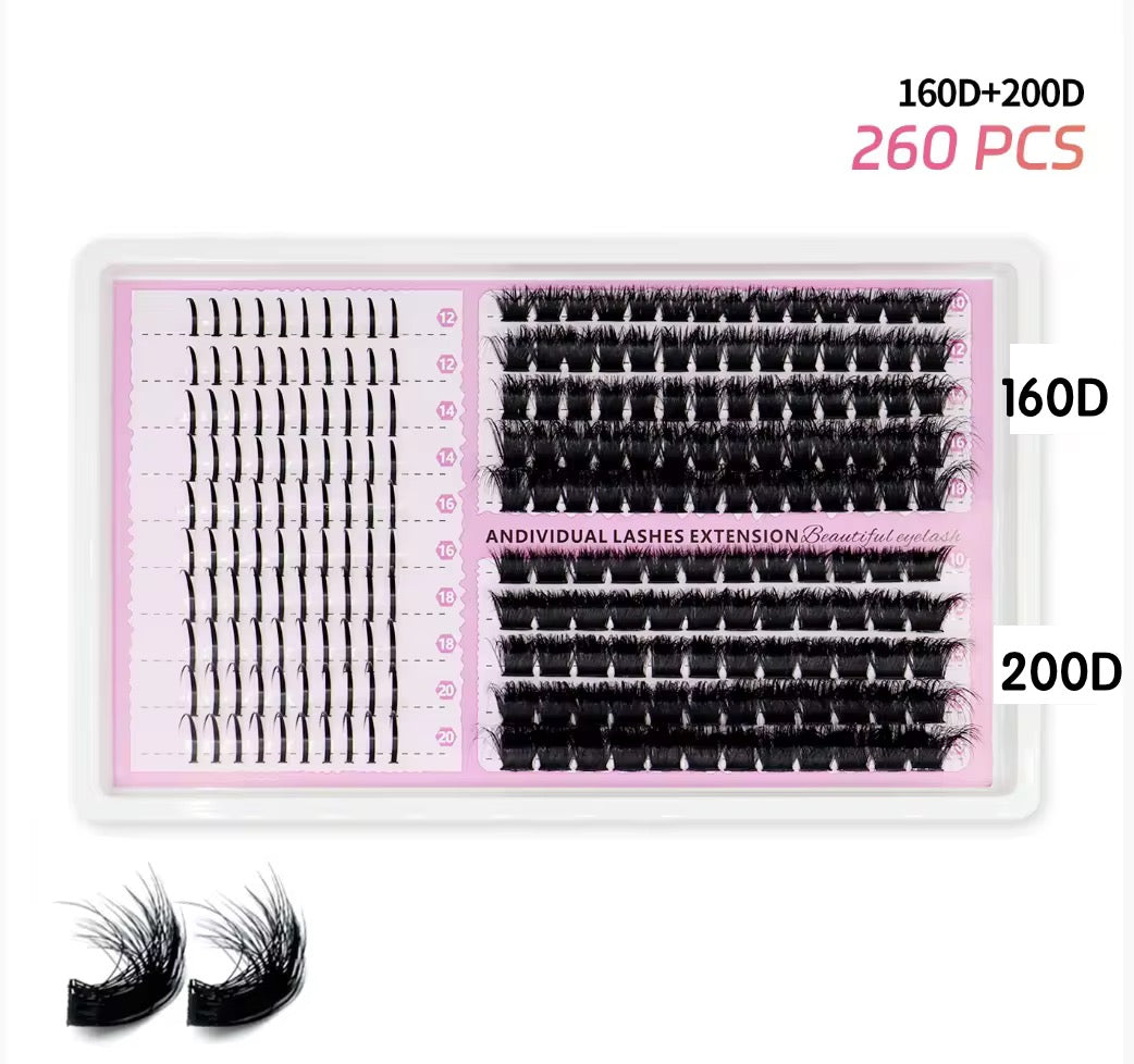 Cluster Lashes W/ Spikes